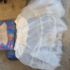 Crinoline Slip